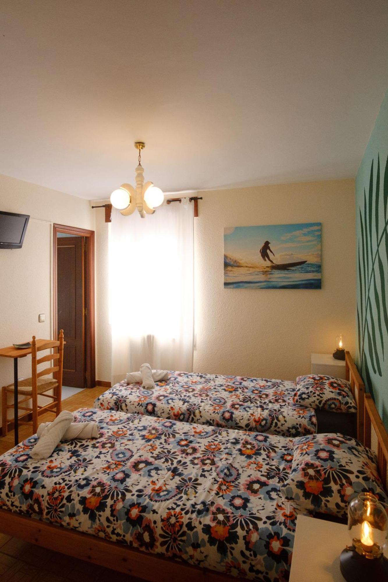 Liquid Surfhouse Hostel Langre  Exterior photo
